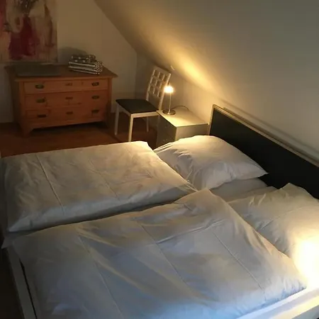 Kapitaenshaus Mit Hafenblick *