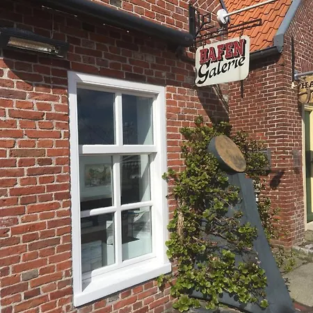 Kapitaenshaus Mit Hafenblick Lejlighed Greetsiel