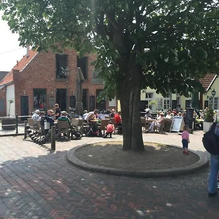 Kapitaenshaus Mit Hafenblick