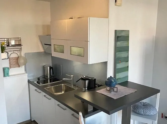 Kapitaenshaus Mit Hafenblick 特希尔