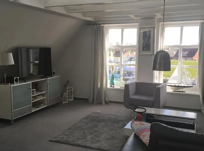 Kapitaenshaus Mit Hafenblick Appartamento