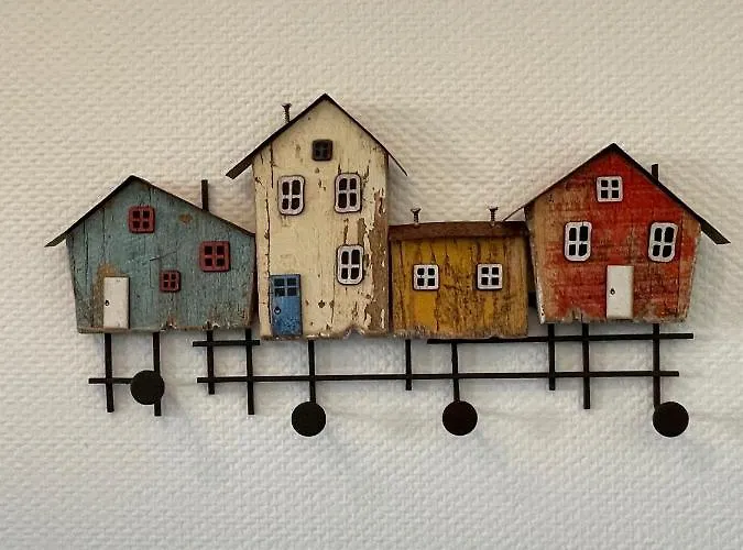 Kapitaenshaus Mit Hafenblick Greetsiel